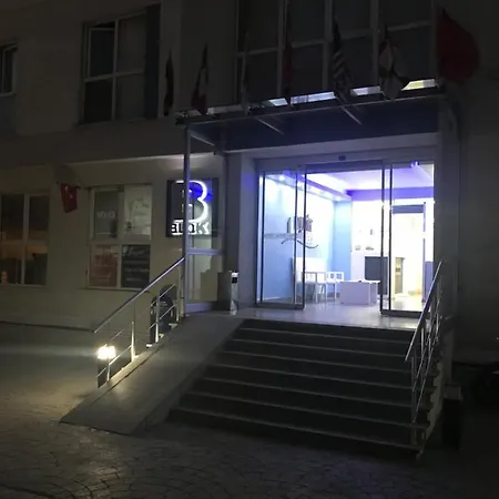 Ozyurtlar N Residance מלון דירות איסטמבול